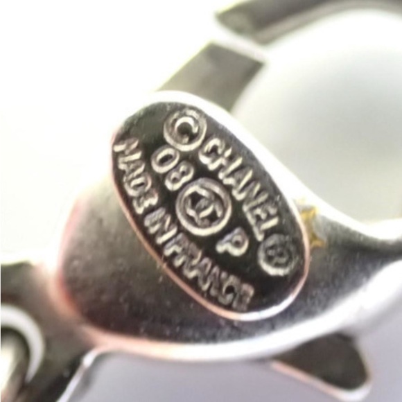 Chanel Necklace - Picture 4 of 4